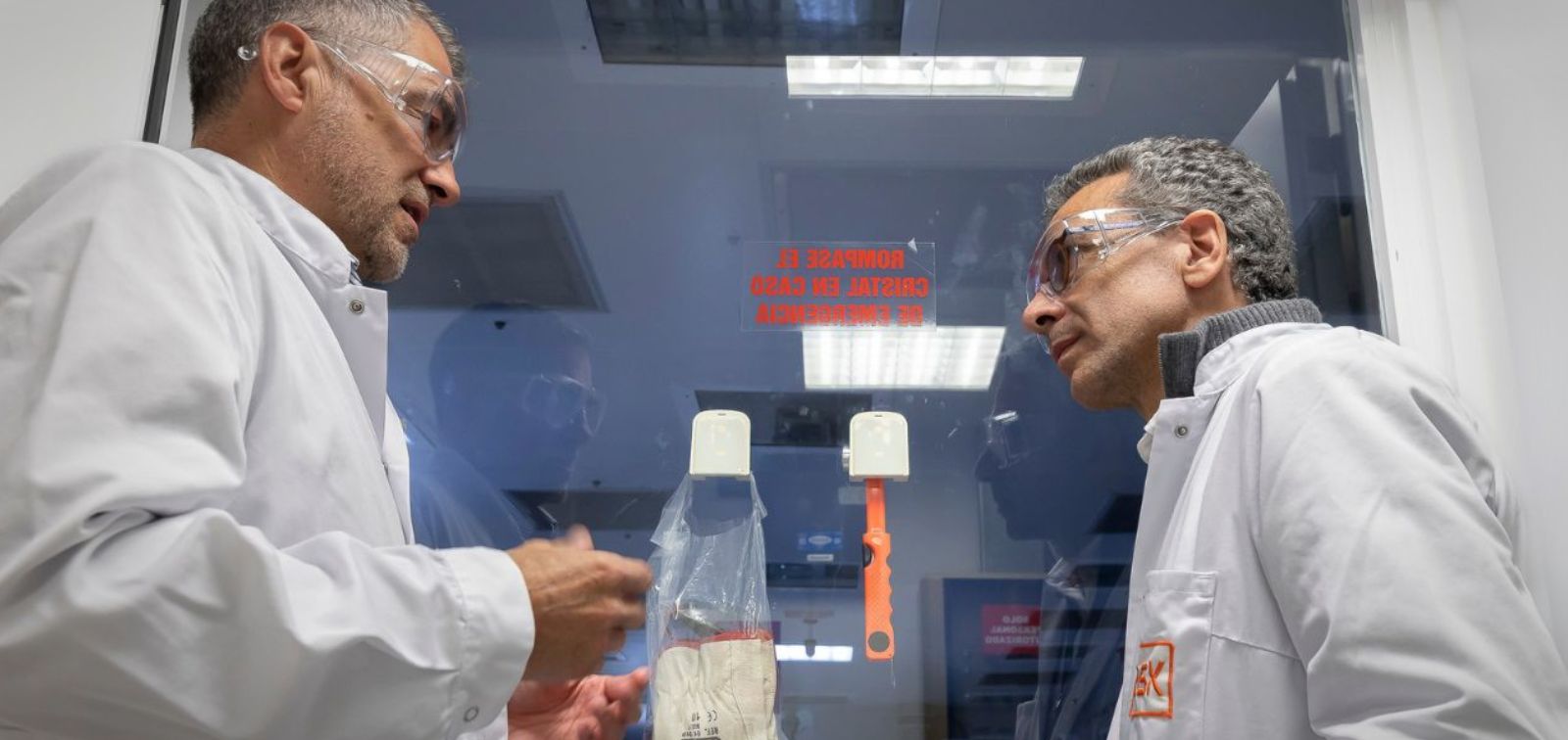 Quique Bassat, director general de ISGlobal, de visita en la sede de GSK en Tres Cantos, Madrid.