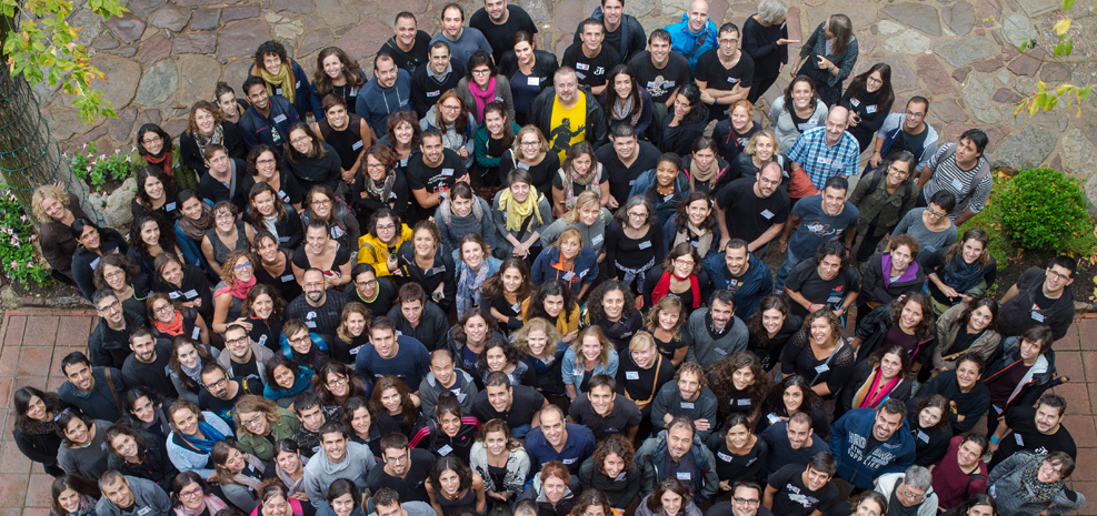 Jornada de teambuilding tras la integración de los tres centros en 2016.