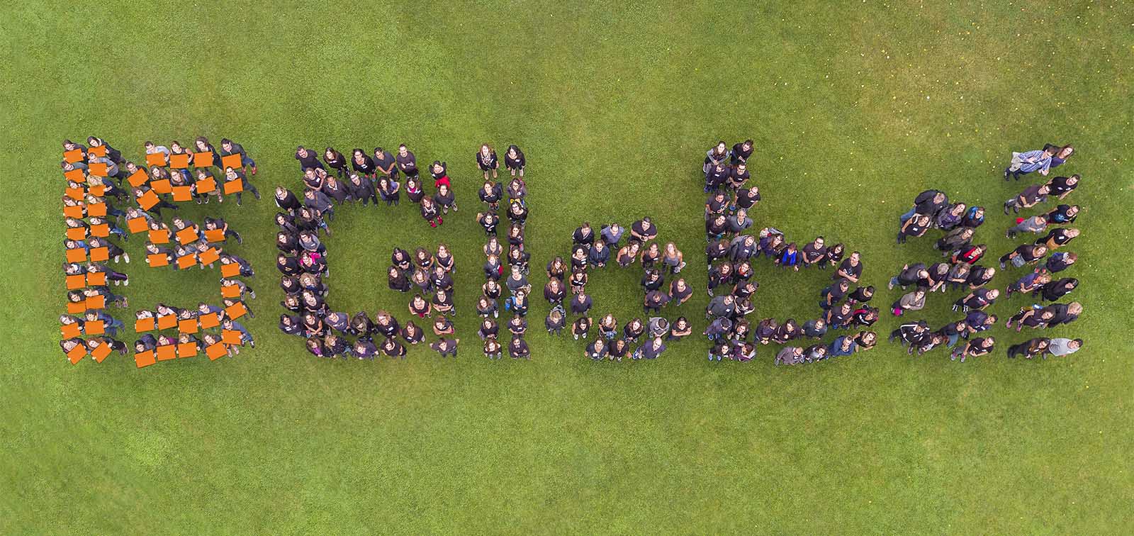Foto de família d'ISGlobal en el teambuilding de 2016