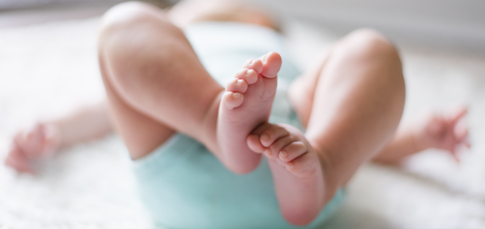 Imagen de los pies de un bebé