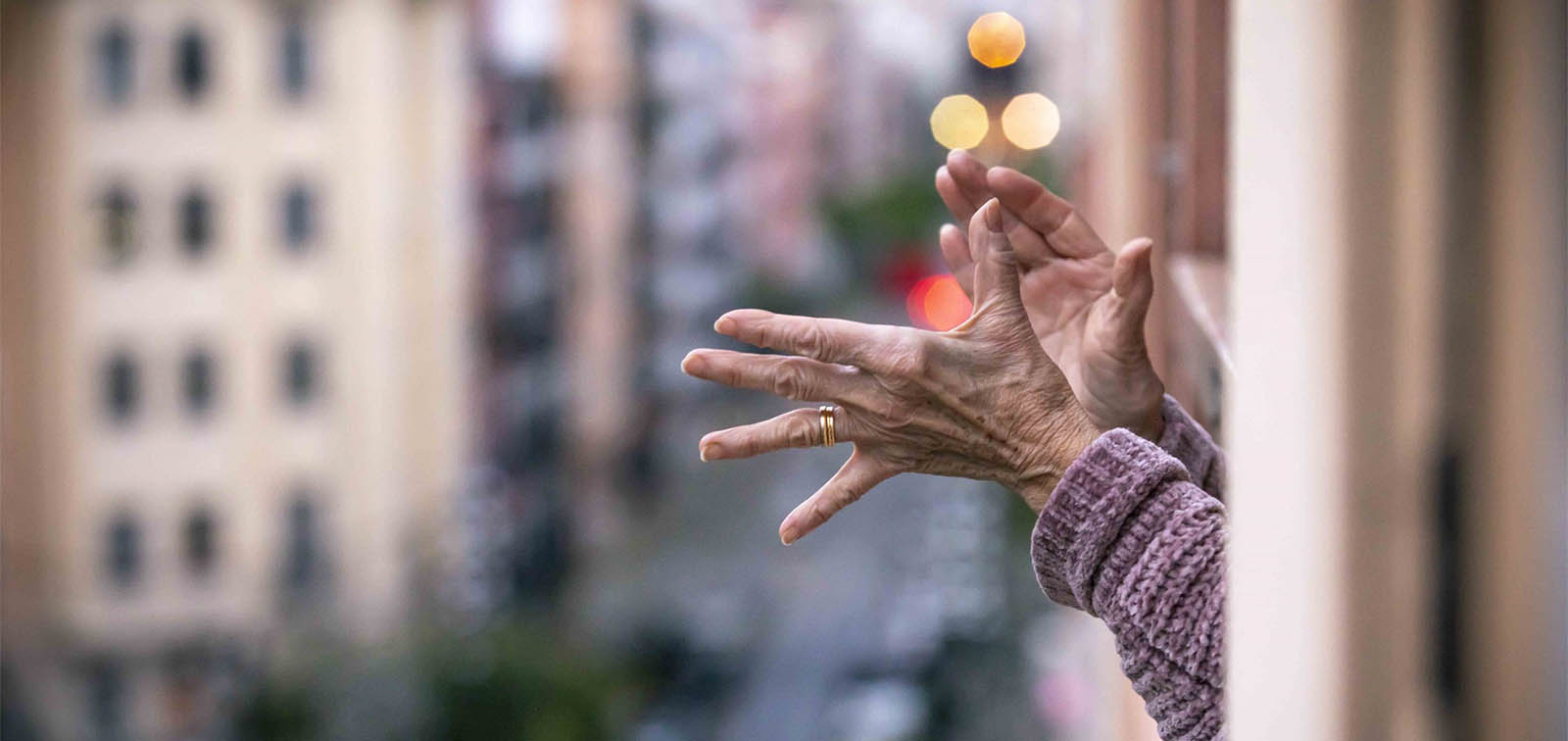 Un nuevo contrato con las personas mayores